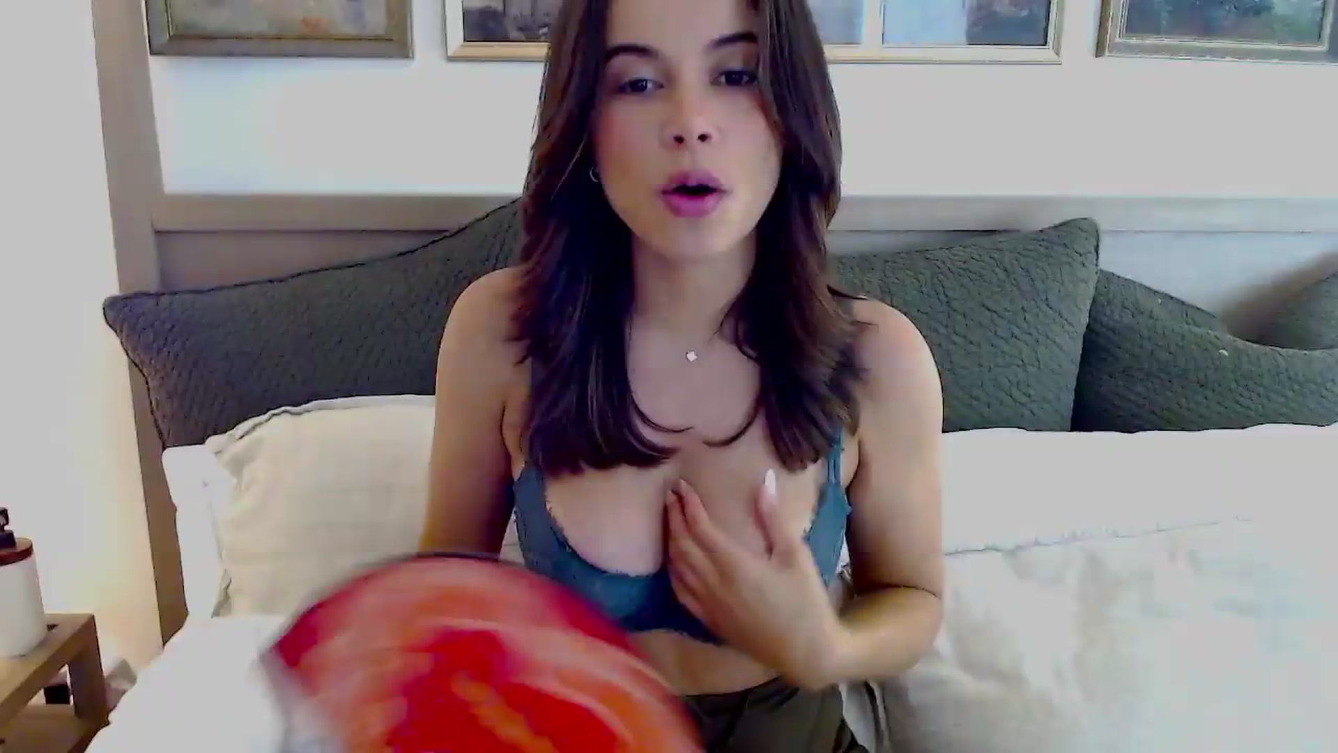 Gallery image thumbnail from JustJoslyn's myfreecams stream on, 09/05/2026, 21:08 image 19 of 20
