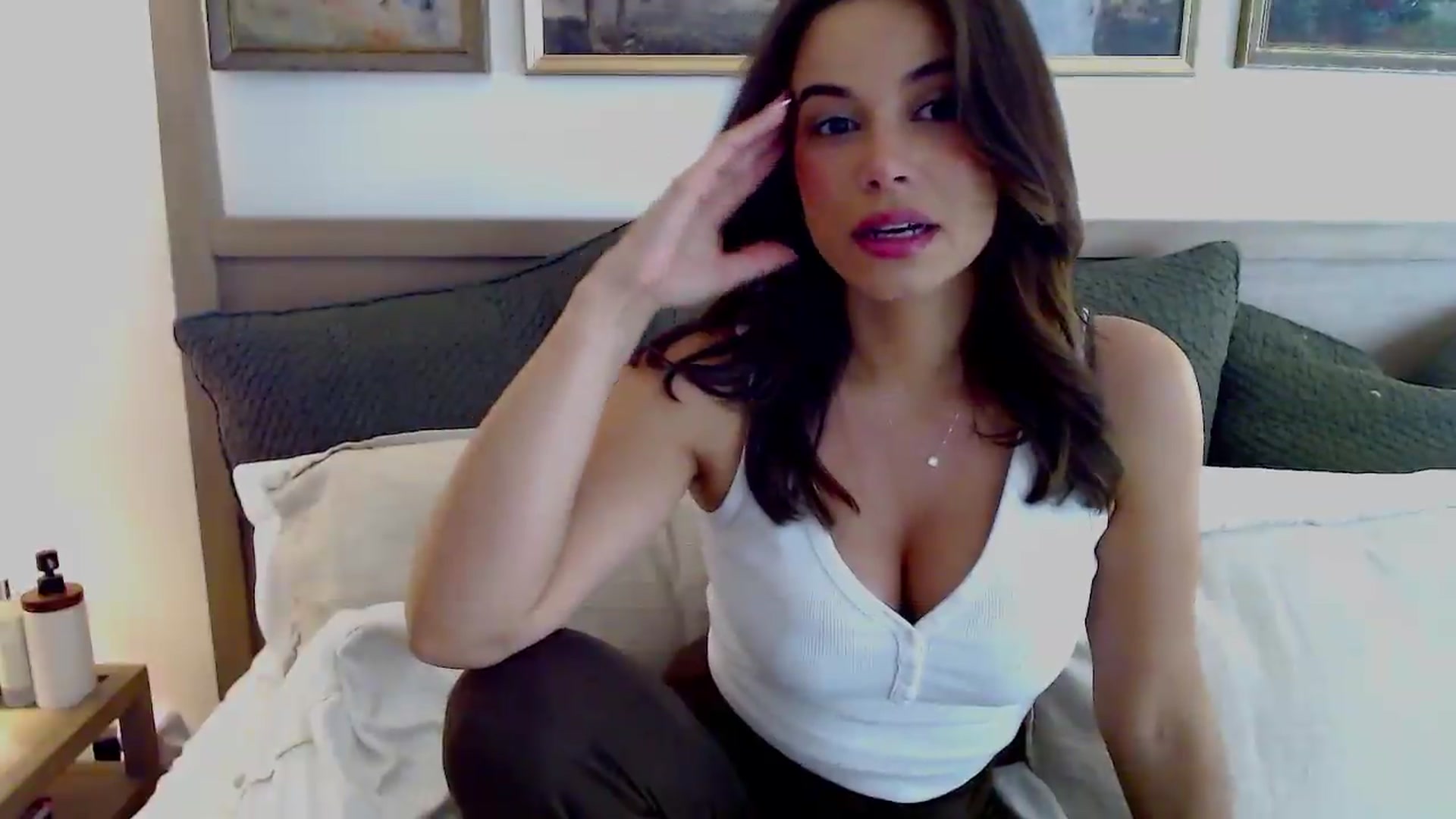 Gallery image thumbnail from JustJoslyn's myfreecams stream on, 09/05/2026, 21:08 image 2 of 20