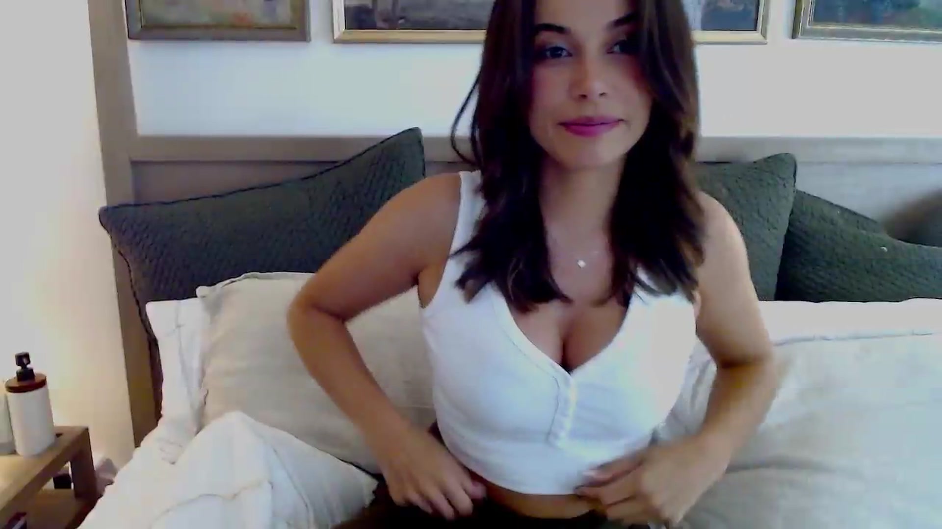 Gallery image thumbnail from JustJoslyn's myfreecams stream on, 09/05/2026, 21:08 image 10 of 20