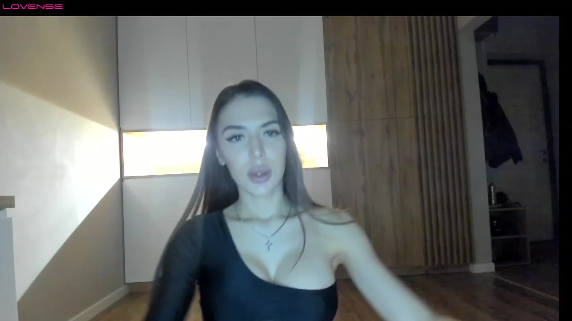 Gallery image thumbnail from JustKate_'s myfreecams stream on, 12/03/2022, 17:35 image 19 of 20