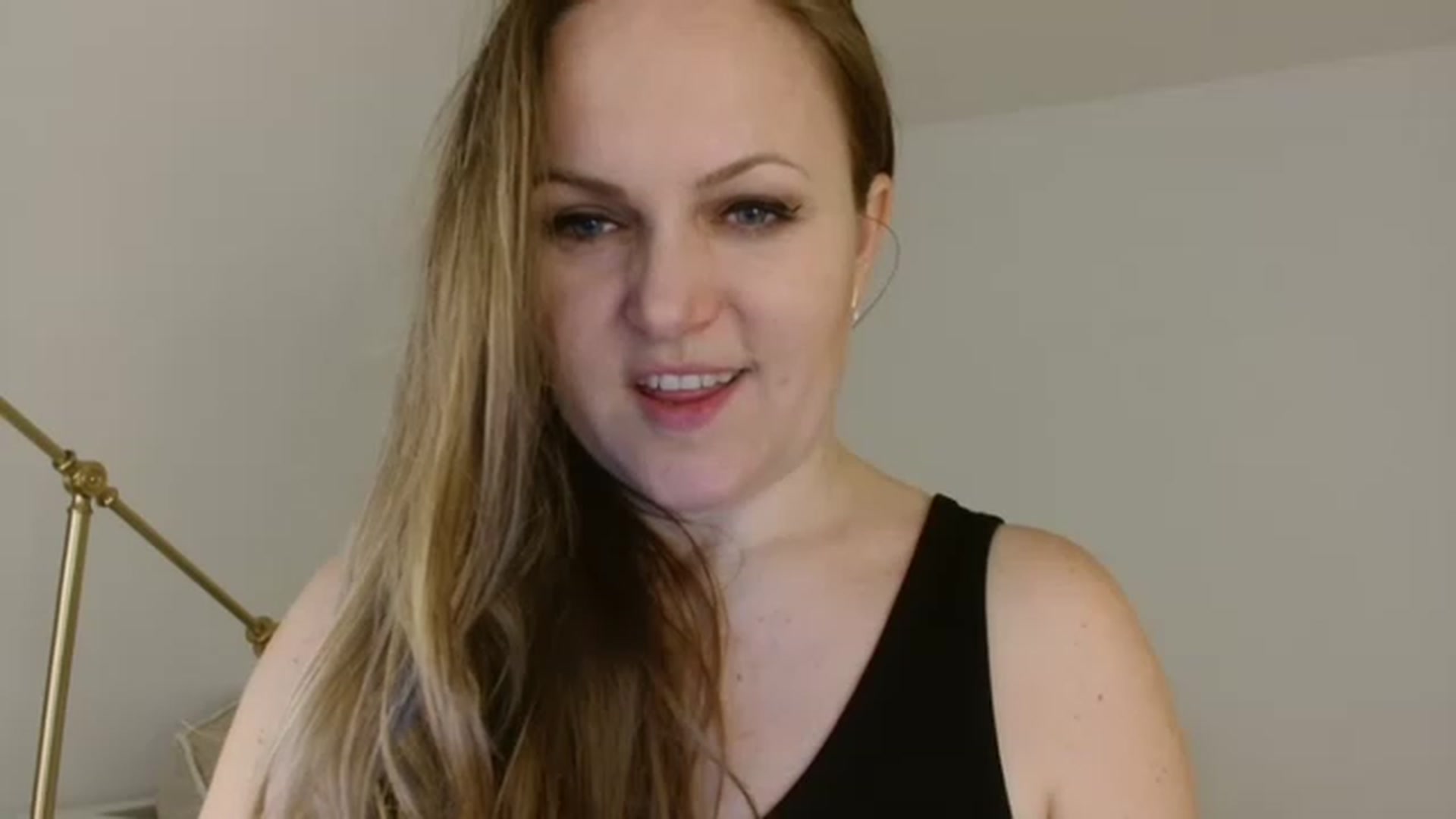 Gallery image thumbnail from JustLily's myfreecams stream on, 11/28/2022, 13:29 image 16 of 20