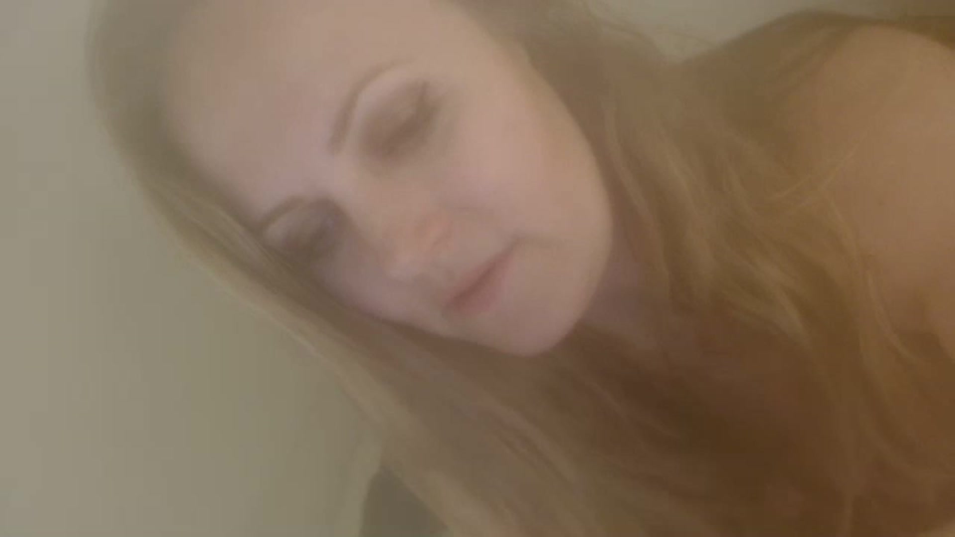 Gallery image thumbnail from JustLily's myfreecams stream on, 12/09/2022, 24:34 image 12 of 20