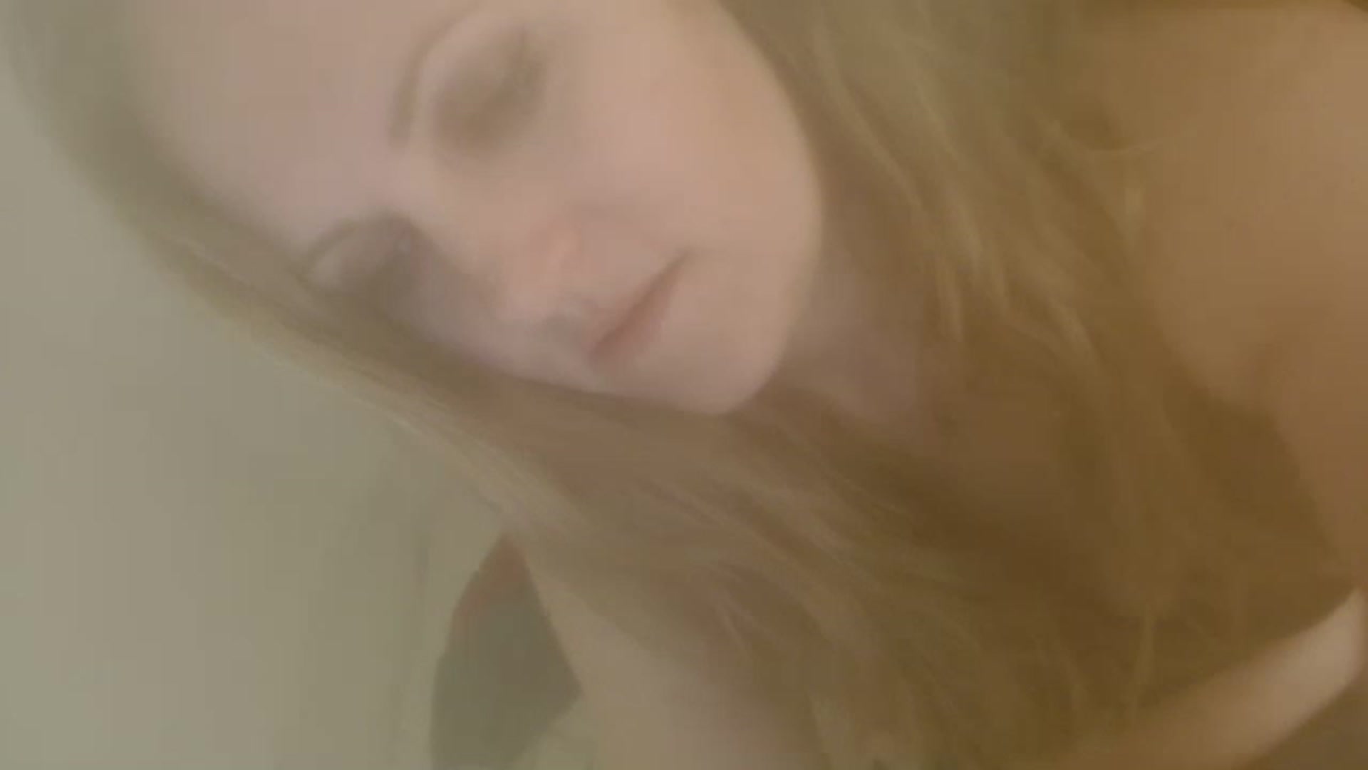 Gallery image thumbnail from JustLily's myfreecams stream on, 12/09/2022, 24:34 image 17 of 20