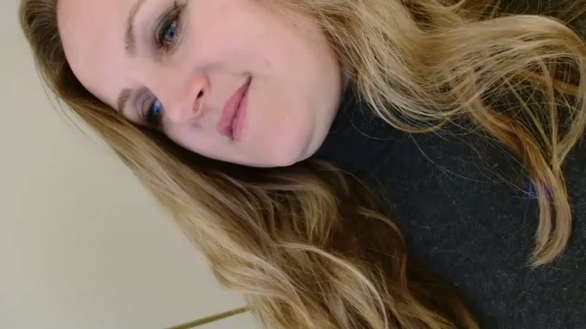 Gallery image thumbnail from JustLily's myfreecams stream on, 12/09/2022, 23:08 image 19 of 20