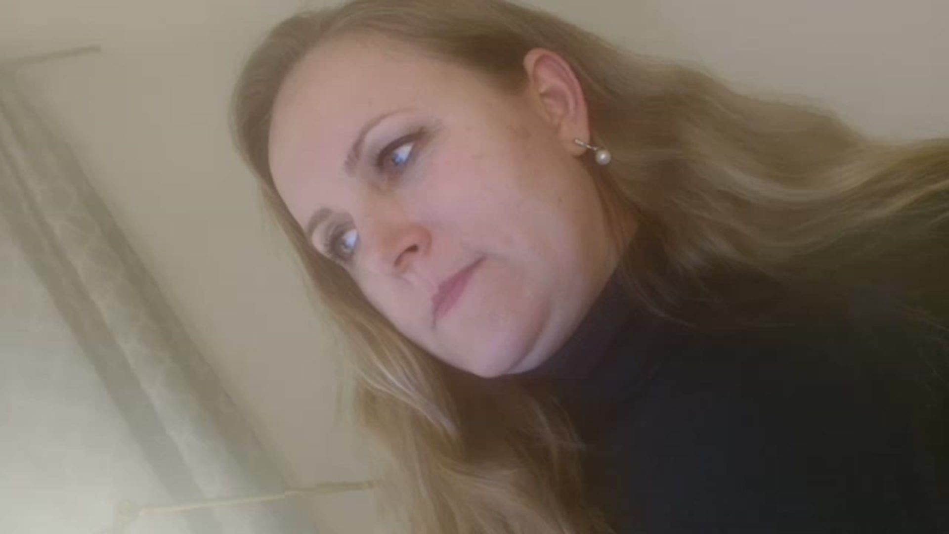 Gallery image thumbnail from JustLily's myfreecams stream on, 12/10/2022, 24:44 image 1 of 20