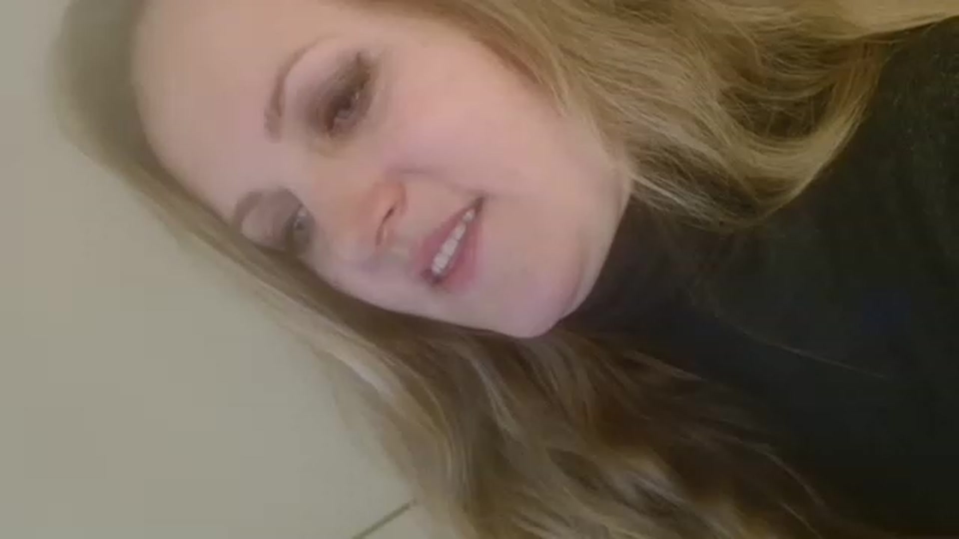 Gallery image thumbnail from JustLily's myfreecams stream on, 12/10/2022, 24:44 image 8 of 20