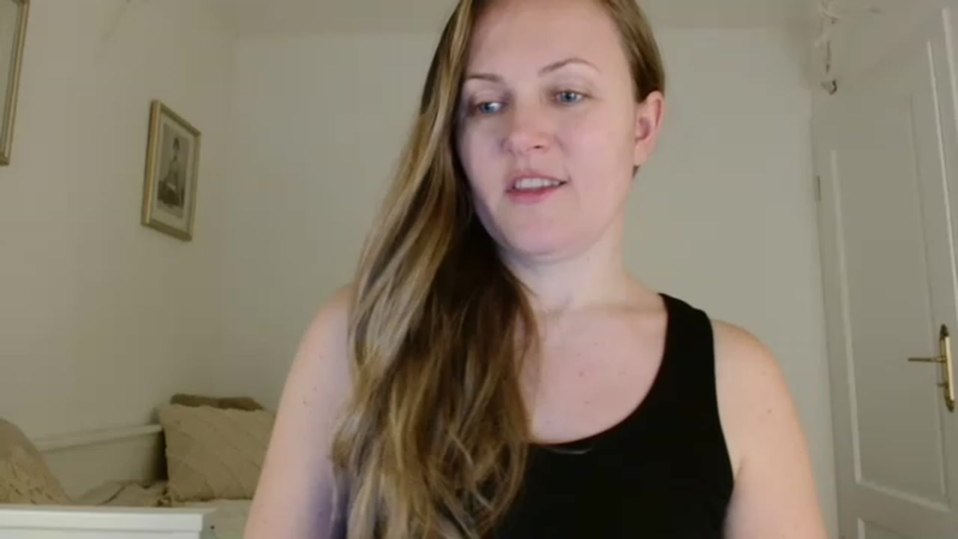 Gallery image thumbnail from JustLily's myfreecams stream on, 12/21/2022, 19:52 image 1 of 20
