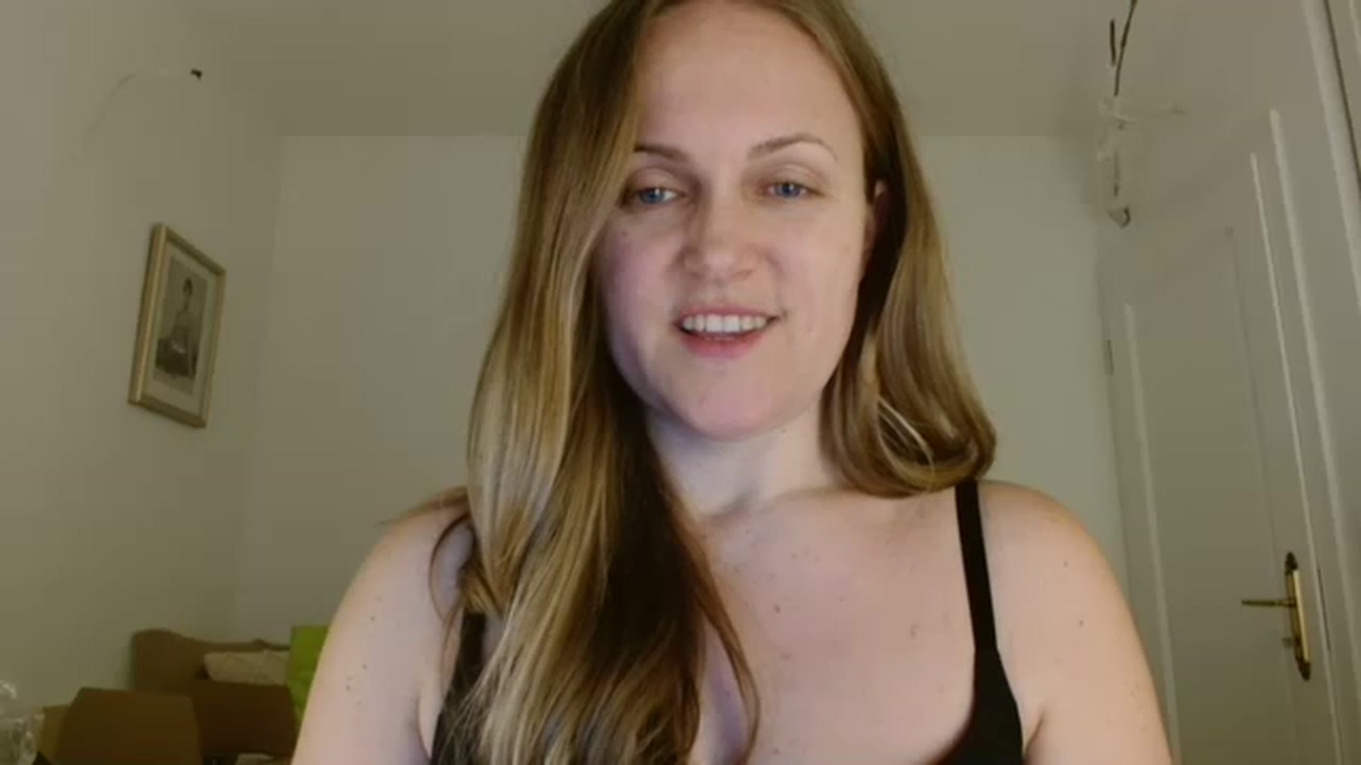 Gallery image thumbnail from JustLily's myfreecams stream on, 12/24/2022, 24:13 image 4 of 20