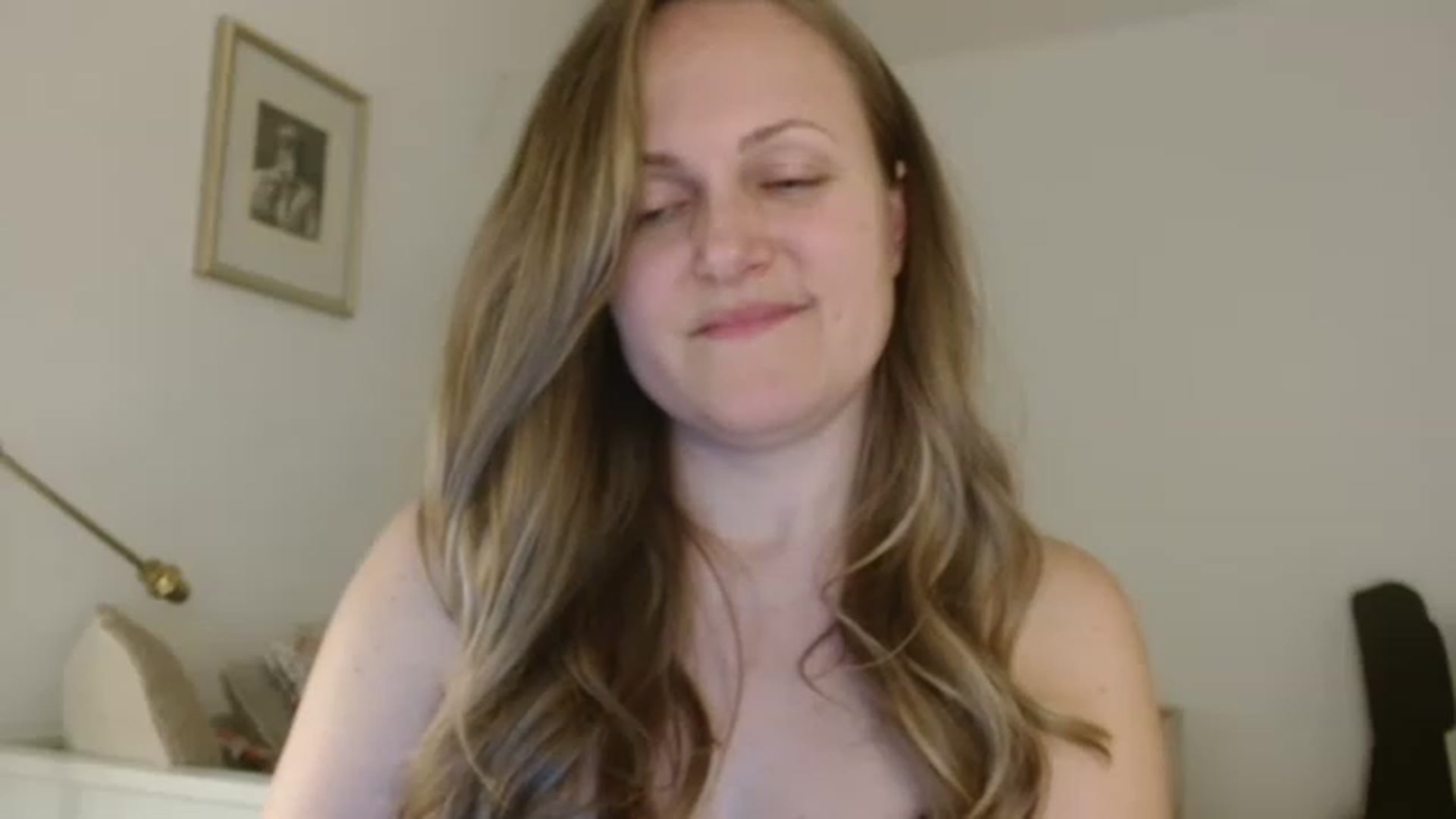 Gallery image thumbnail from JustLily's myfreecams stream on, 12/24/2022, 01:26 image 18 of 20