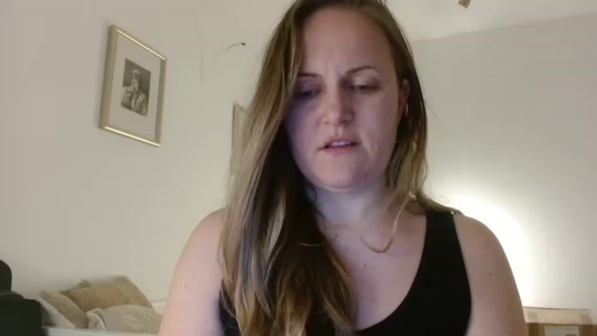Gallery image thumbnail from JustLily's myfreecams stream on, 01/02/2023, 24:01 image 6 of 20