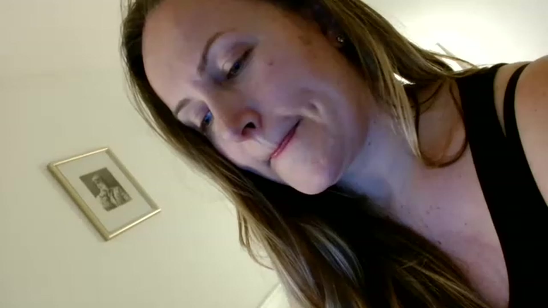 Gallery image thumbnail from JustLily's myfreecams stream on, 01/16/2023, 19:18 image 4 of 20