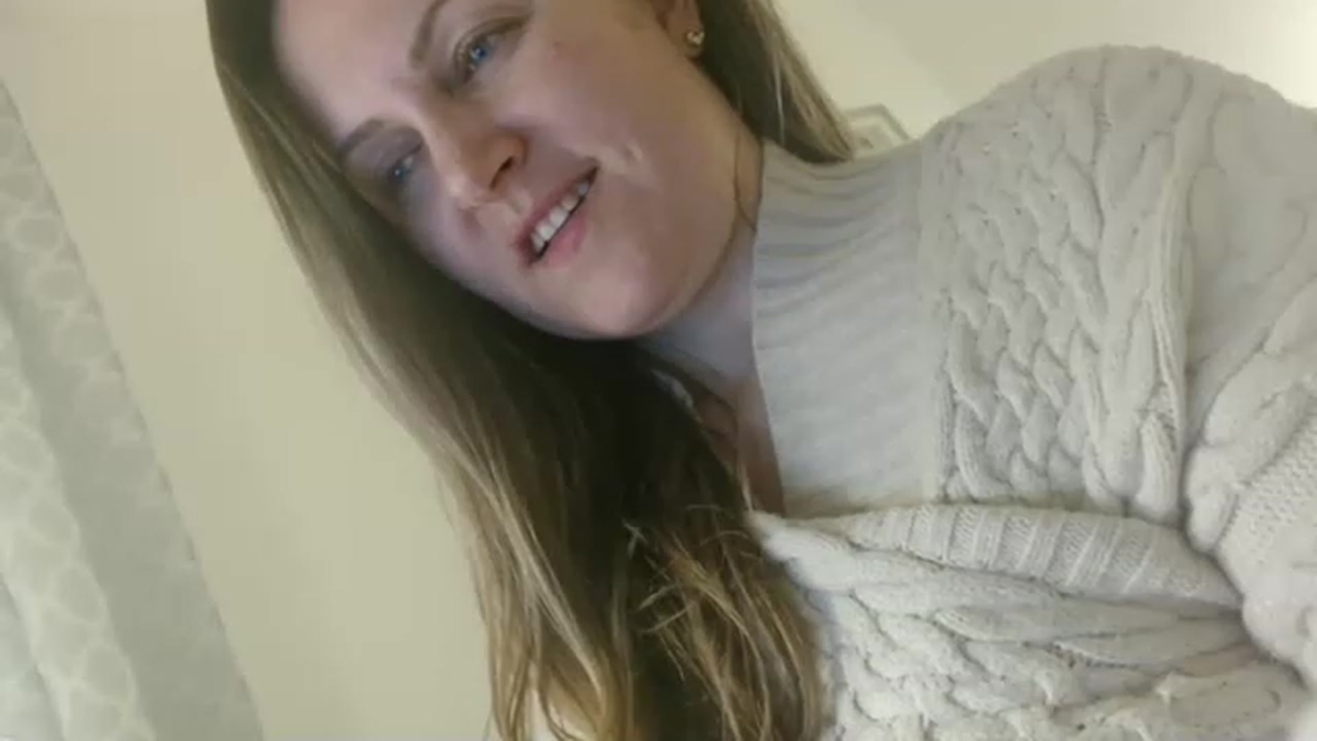 Gallery image thumbnail from JustLily's myfreecams stream on, 01/16/2023, 22:12 image 4 of 20