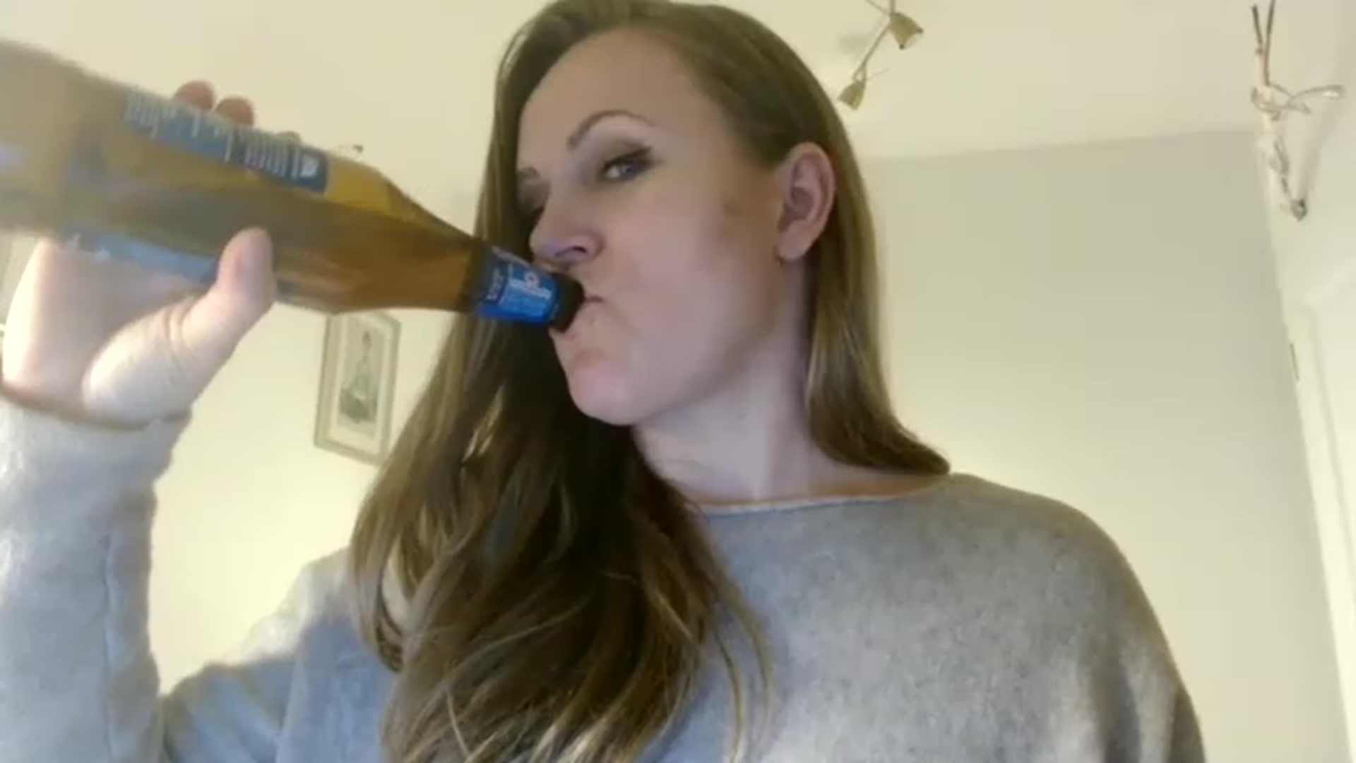 Gallery image thumbnail from JustLily's myfreecams stream on, 01/19/2023, 24:08 image 14 of 20