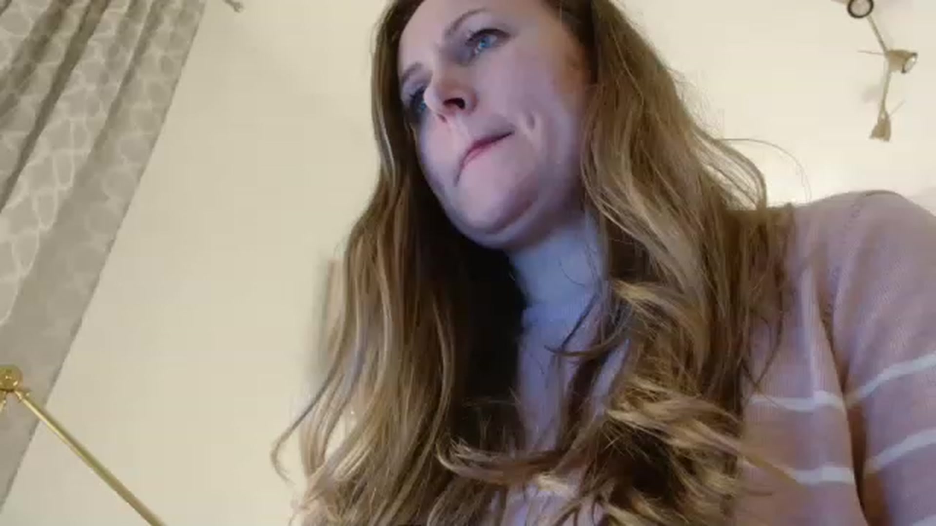 Gallery image thumbnail from JustLily's myfreecams stream on, 01/20/2023, 17:36 image 1 of 20