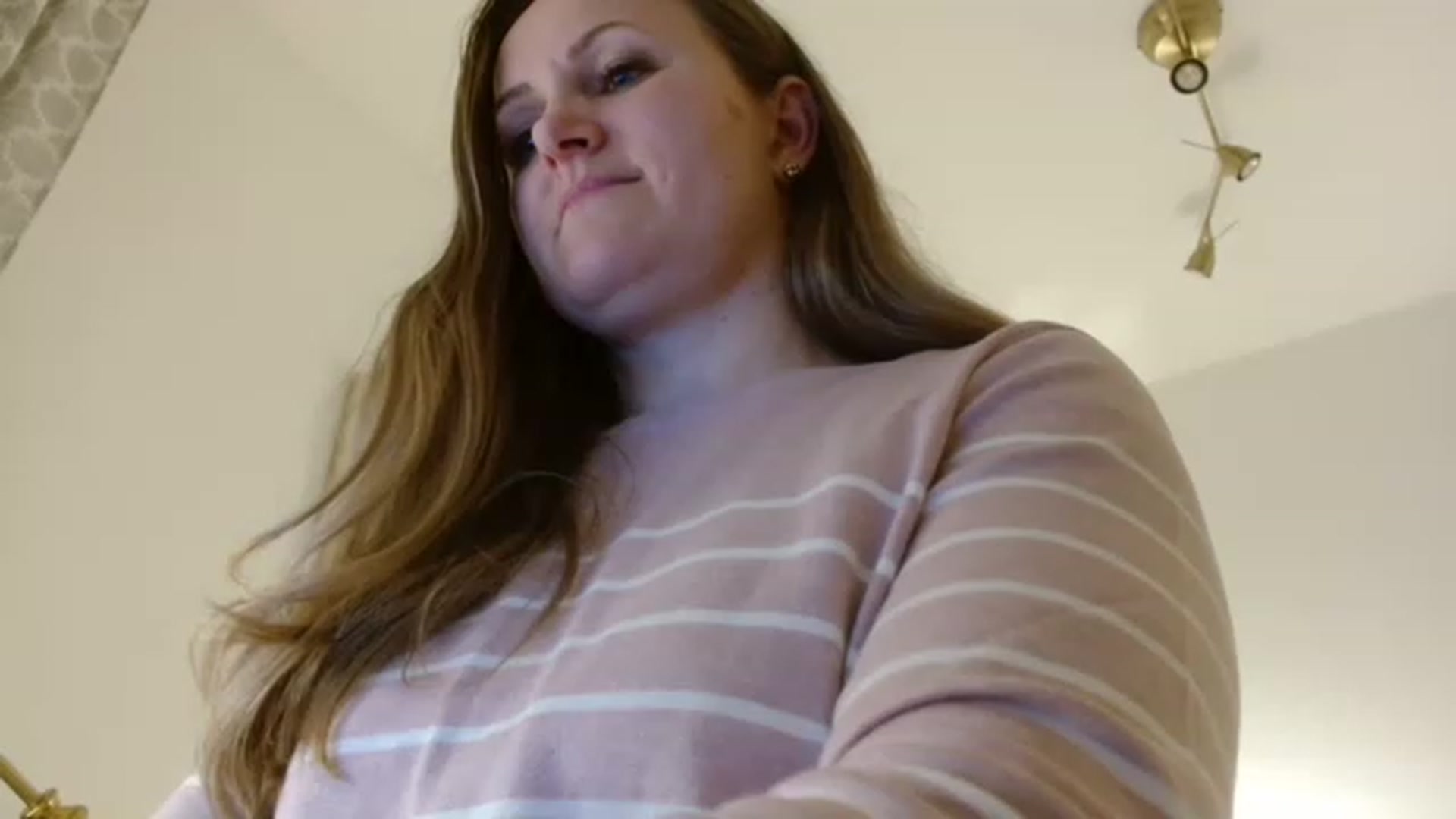 Gallery image thumbnail from JustLily's myfreecams stream on, 01/20/2023, 17:36 image 17 of 20