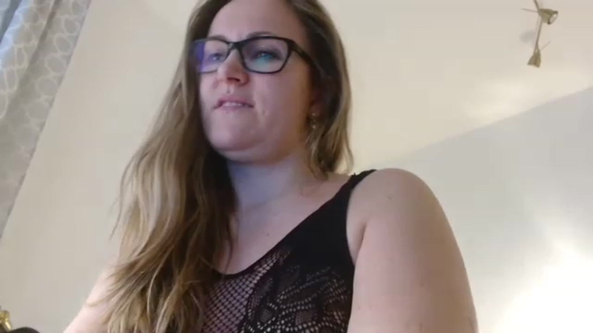Gallery image thumbnail from JustLily's myfreecams stream on, 02/01/2023, 14:10 image 9 of 20