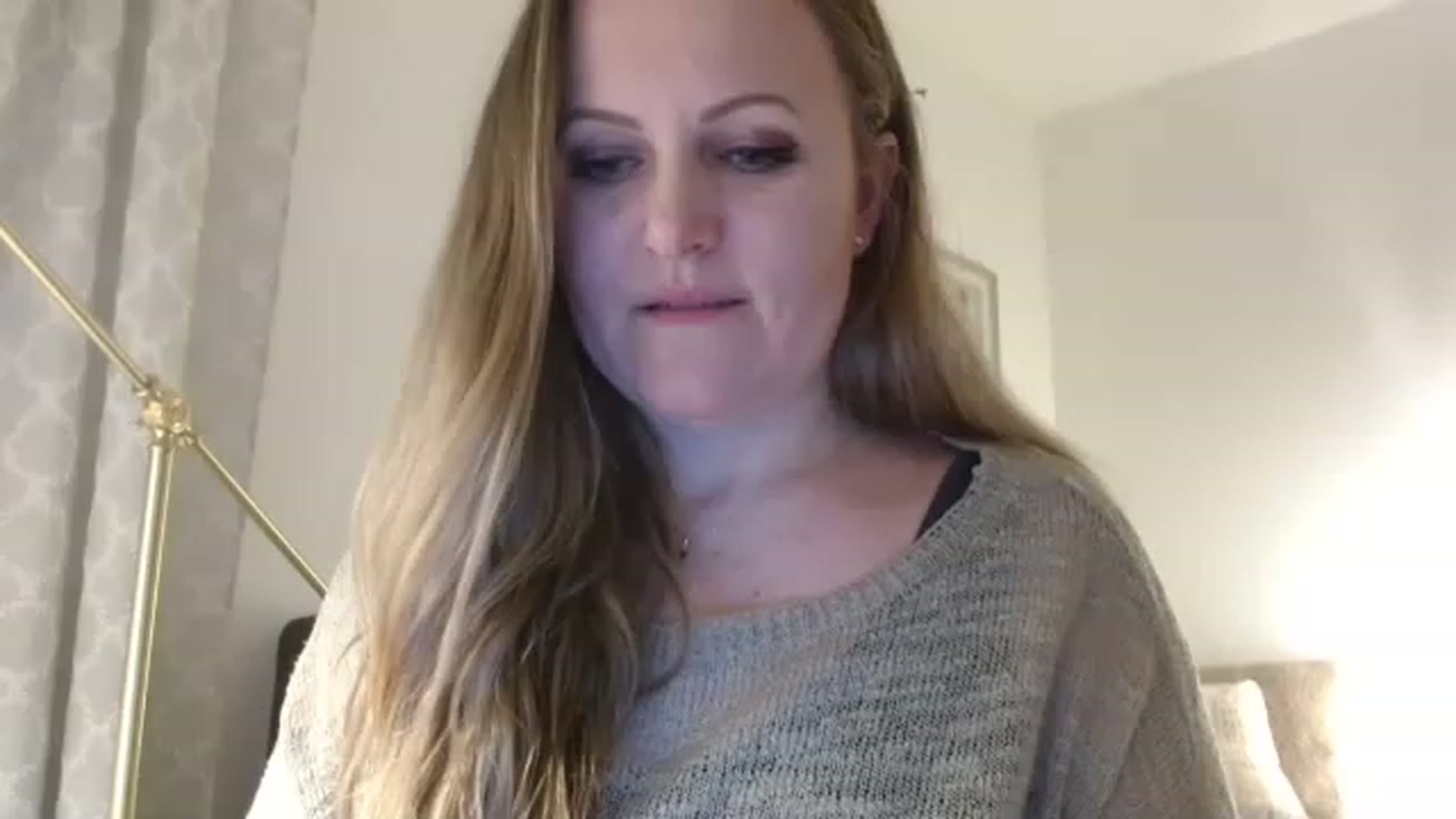 Gallery image thumbnail from JustLily's myfreecams stream on, 02/07/2023, 18:02 image 13 of 20
