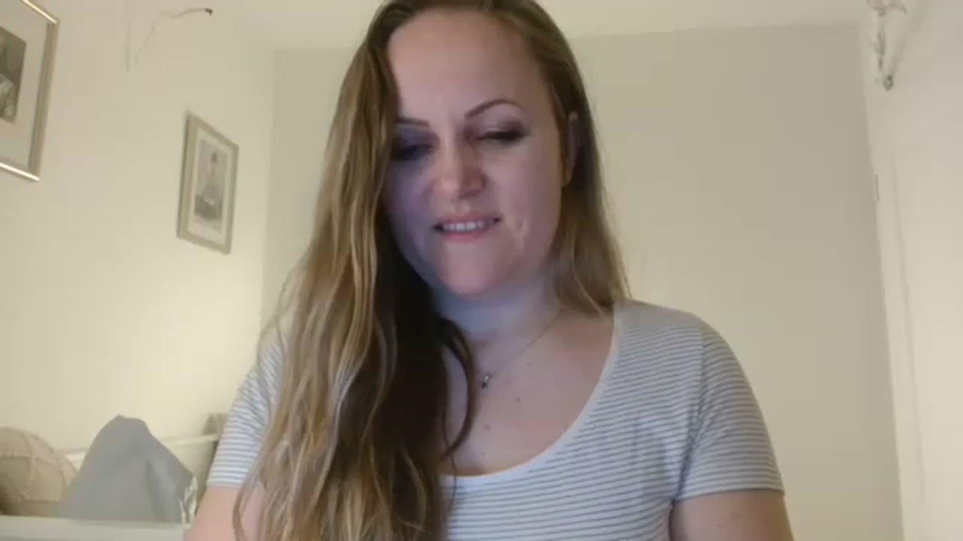 Gallery image thumbnail from JustLily's myfreecams stream on, 02/09/2023, 20:03 image 14 of 20