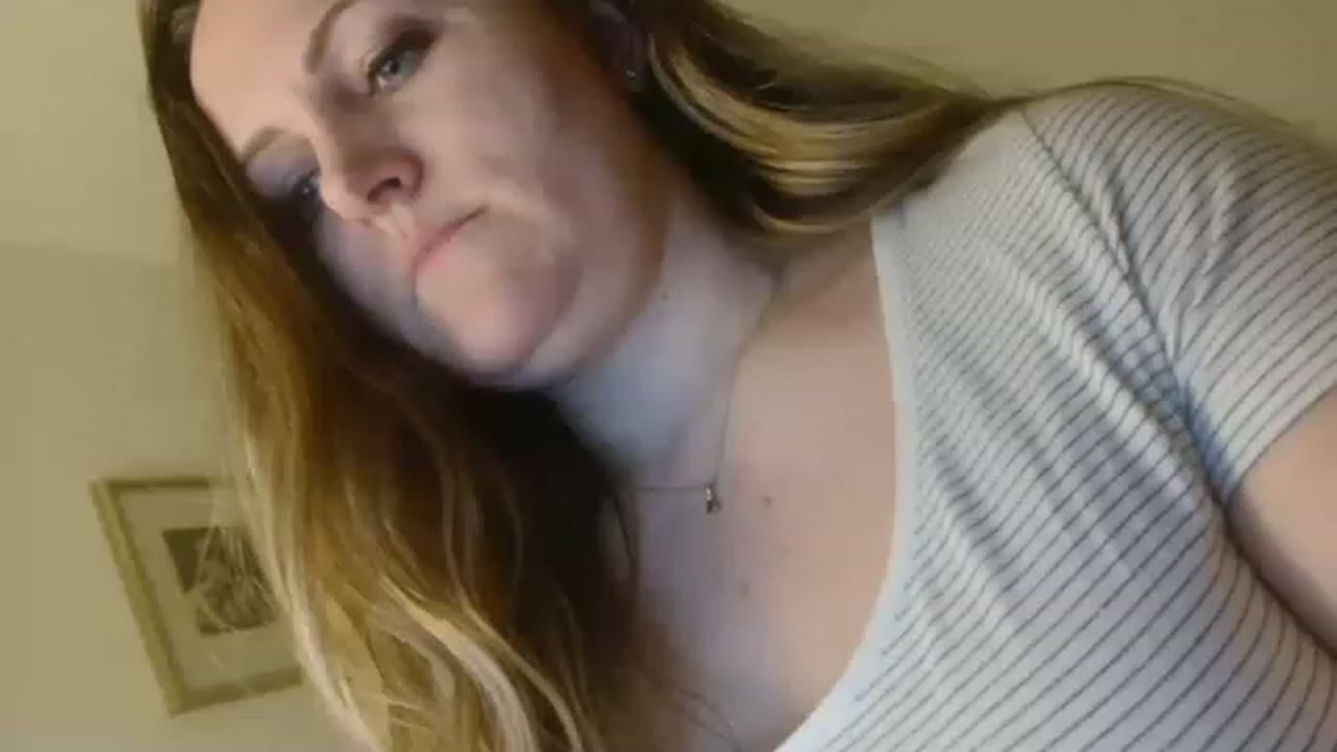Gallery image thumbnail from JustLily's myfreecams stream on, 02/09/2023, 20:22 image 9 of 20