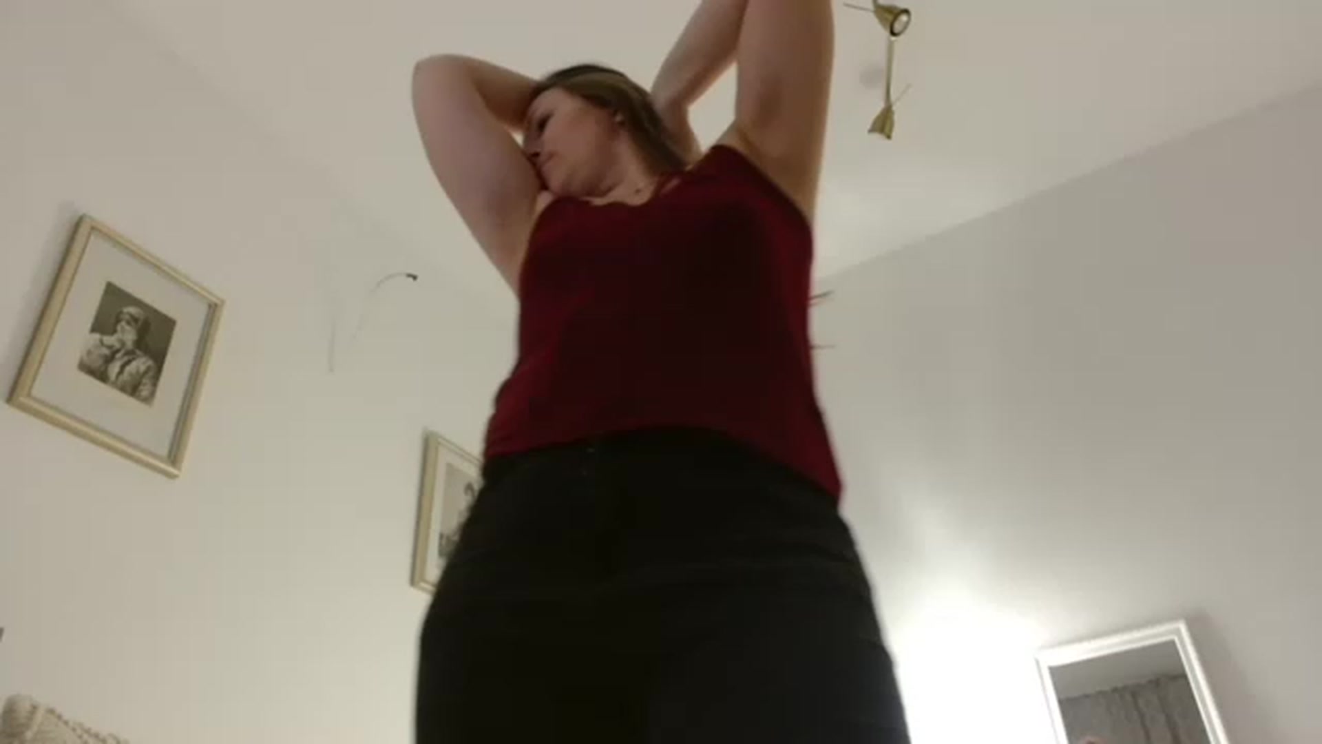 Gallery image thumbnail from JustLily's myfreecams stream on, 02/18/2023, 24:24 image 11 of 20