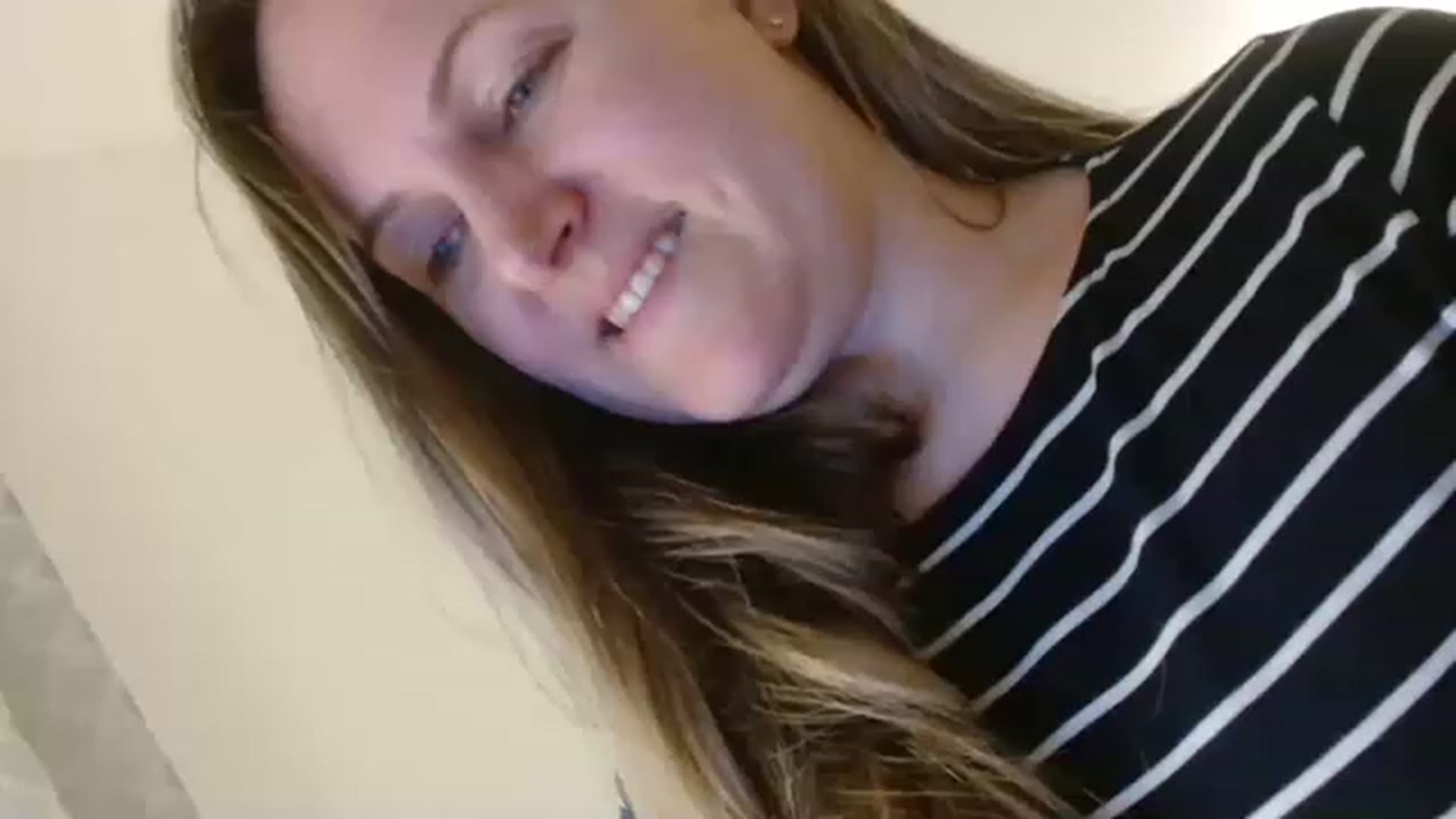 Gallery image thumbnail from JustLily's myfreecams stream on, 02/24/2023, 16:14 image 14 of 20