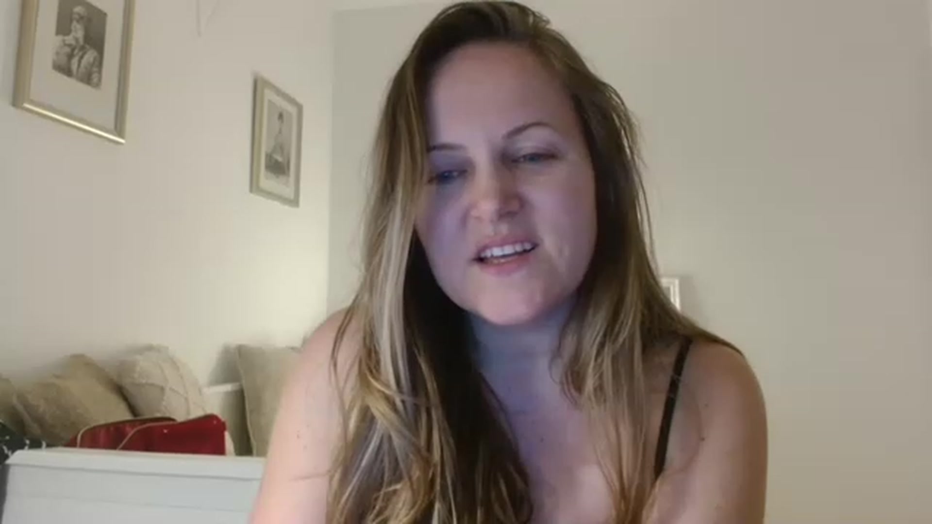 Gallery image thumbnail from JustLily's myfreecams stream on, 02/24/2023, 18:25 image 13 of 20