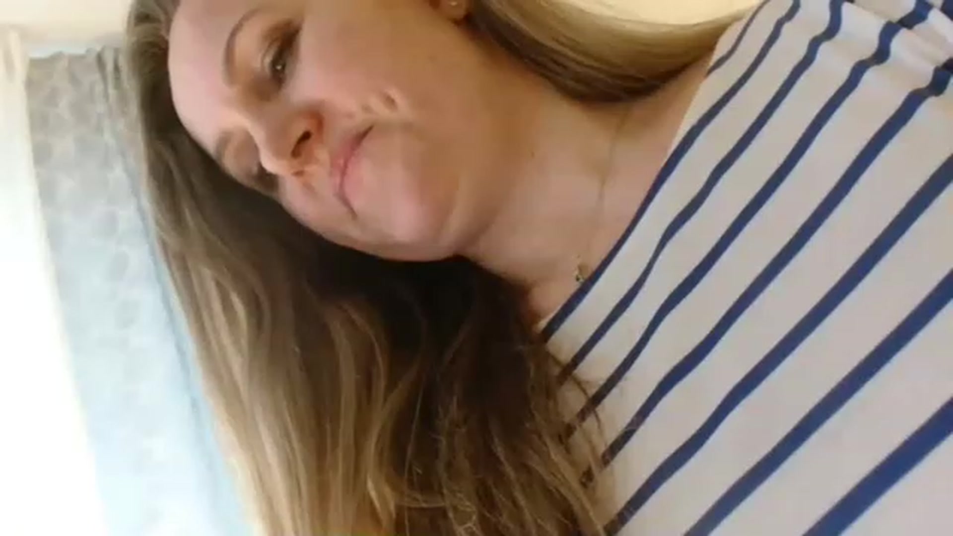 Gallery image thumbnail from JustLily's myfreecams stream on, 02/28/2023, 16:08 image 6 of 20