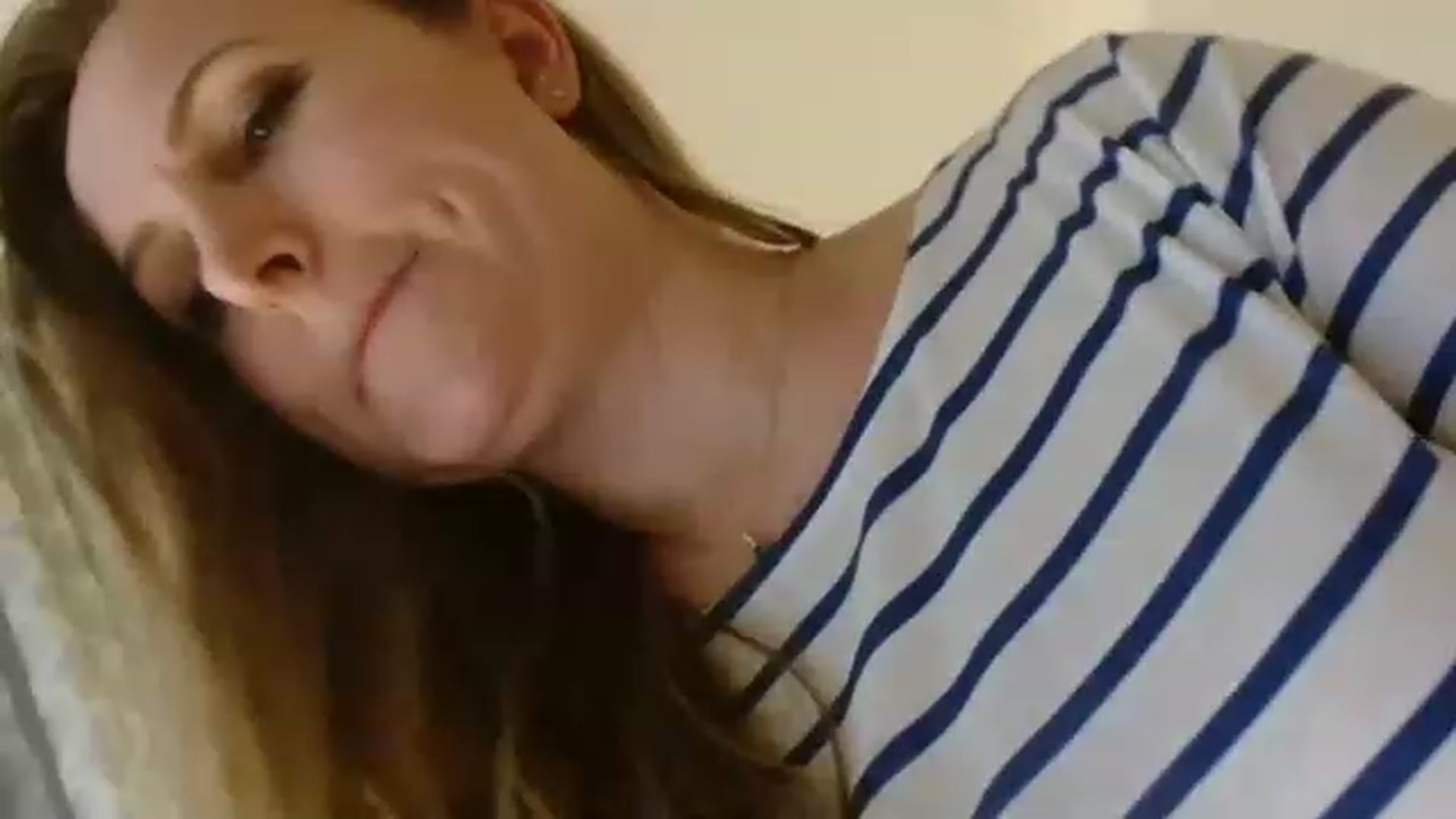 Gallery image thumbnail from JustLily's myfreecams stream on, 02/28/2023, 16:08 image 14 of 20
