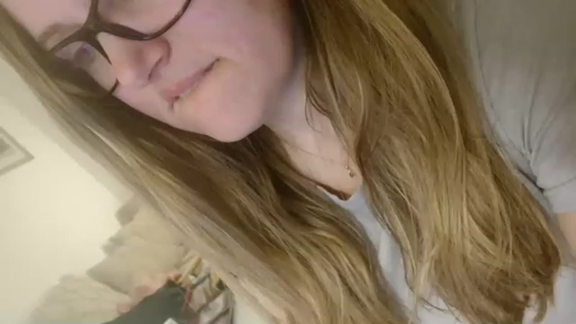 Gallery image thumbnail from JustLily's myfreecams stream on, 03/05/2023, 24:11 image 17 of 20