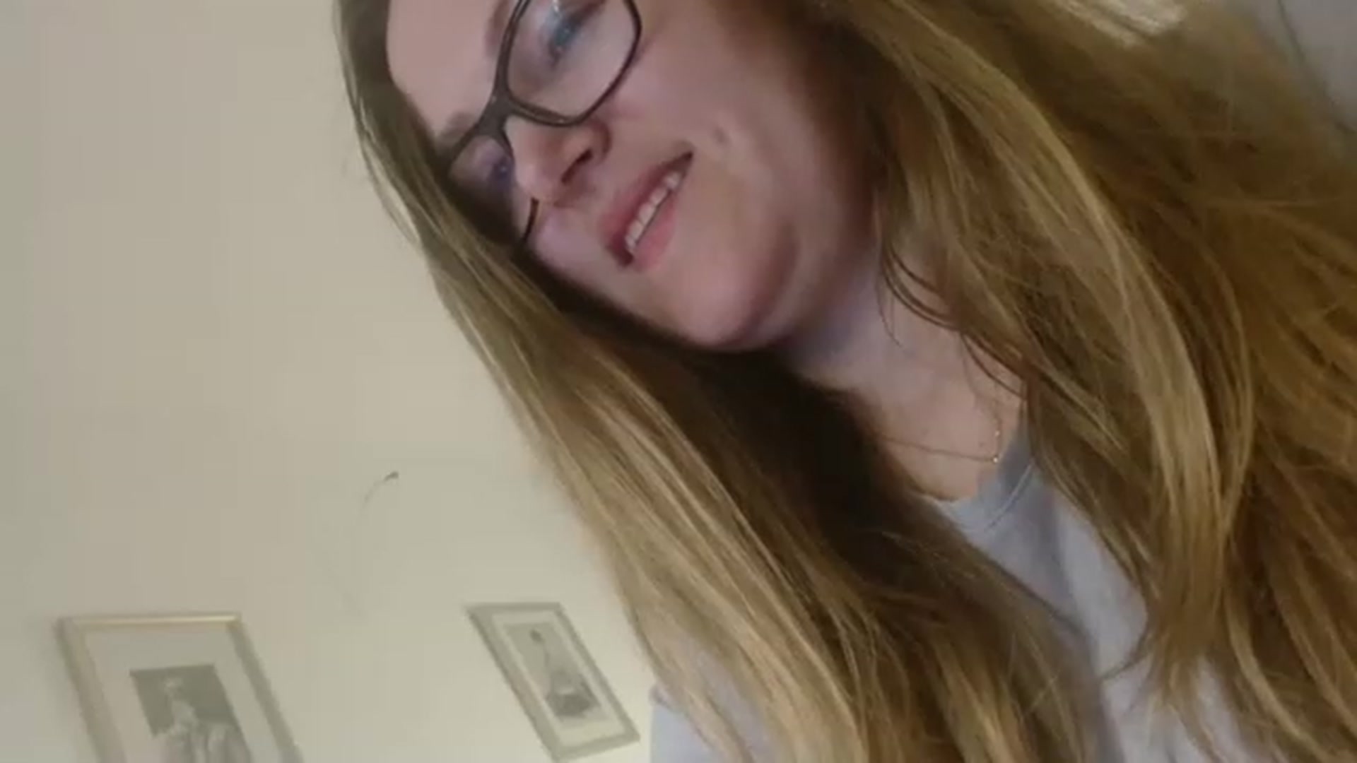 Gallery image thumbnail from JustLily's myfreecams stream on, 03/05/2023, 24:11 image 20 of 20