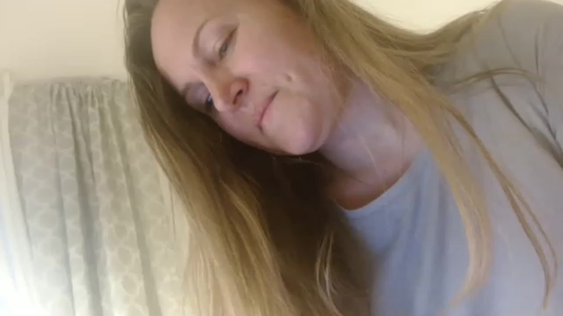 Gallery image thumbnail from JustLily's myfreecams stream on, 03/05/2023, 16:29 image 9 of 20