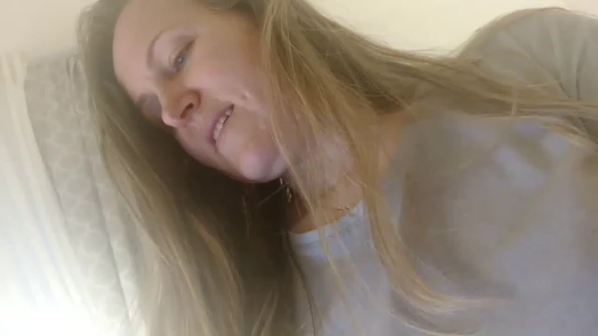 Gallery image thumbnail from JustLily's myfreecams stream on, 03/05/2023, 16:29 image 20 of 20