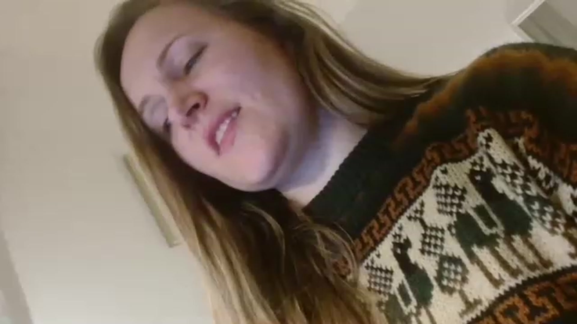 Gallery image thumbnail from JustLily's myfreecams stream on, 03/05/2023, 22:16 image 12 of 20
