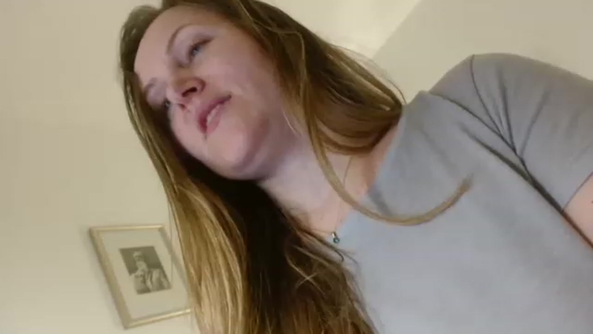 Gallery image thumbnail from JustLily's myfreecams stream on, 03/05/2023, 23:00 image 20 of 20
