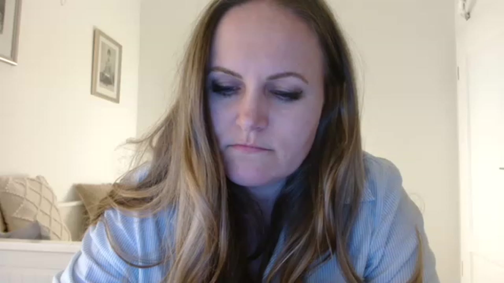 Gallery image thumbnail from JustLily's myfreecams stream on, 03/22/2023, 23:11 image 2 of 20