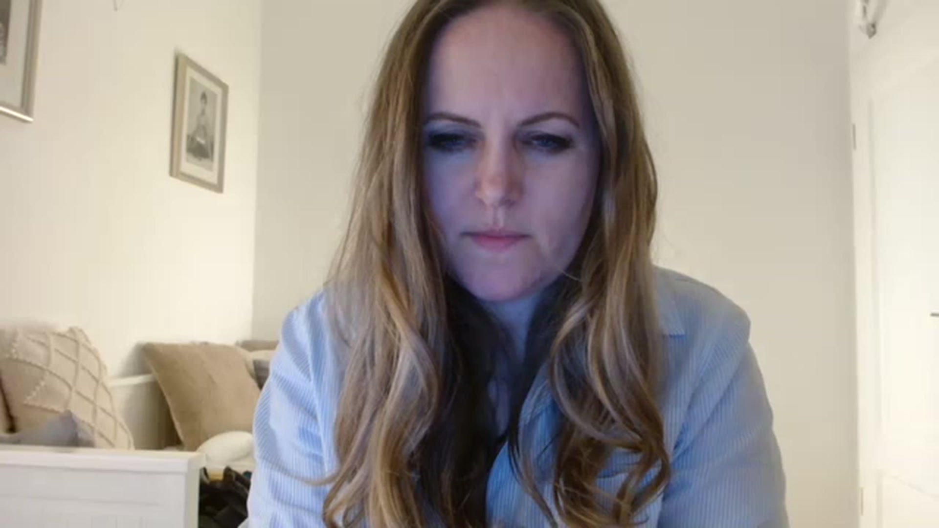 Gallery image thumbnail from JustLily's myfreecams stream on, 03/22/2023, 23:11 image 8 of 20