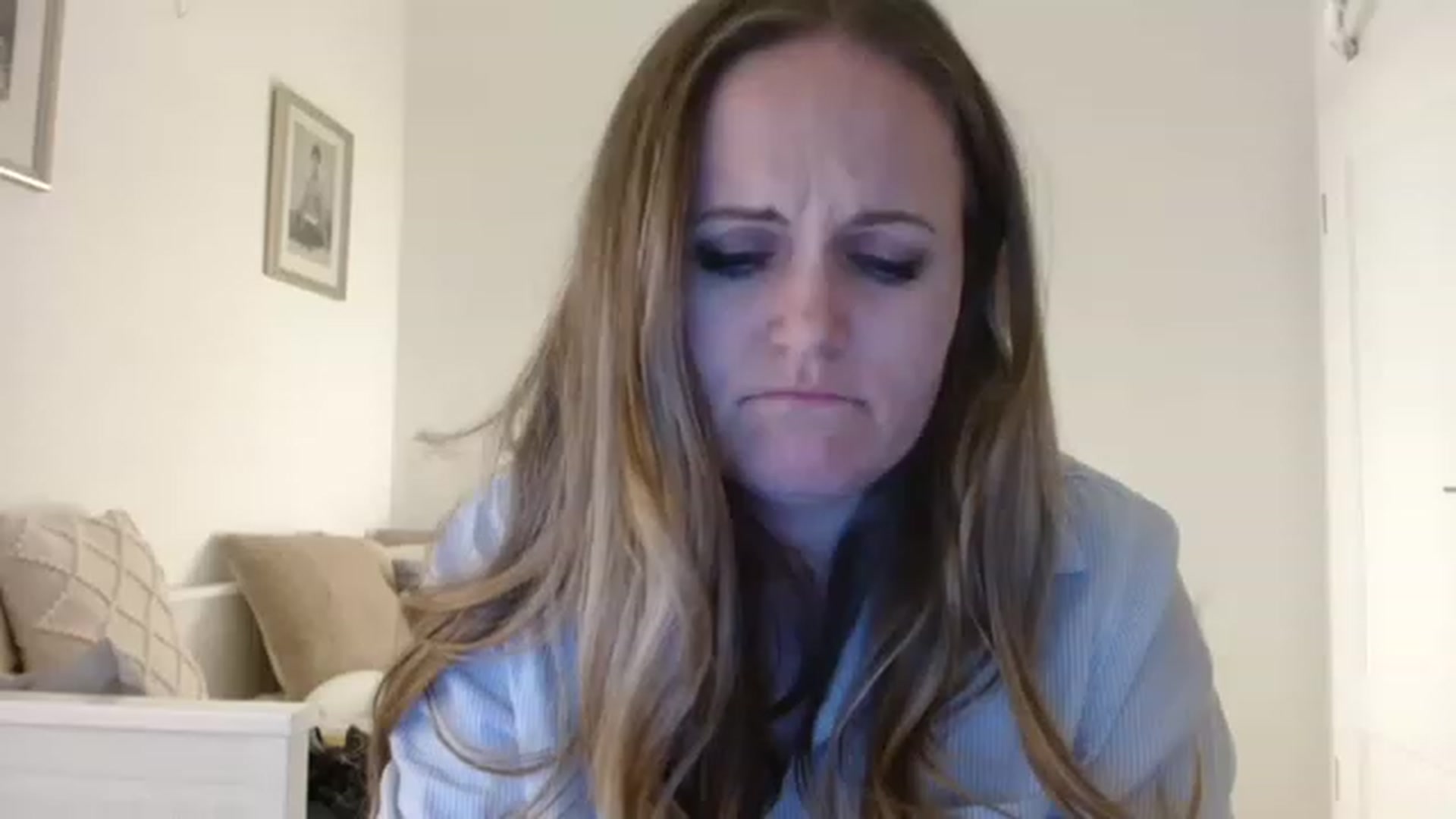 Gallery image thumbnail from JustLily's myfreecams stream on, 03/22/2023, 23:11 image 3 of 20
