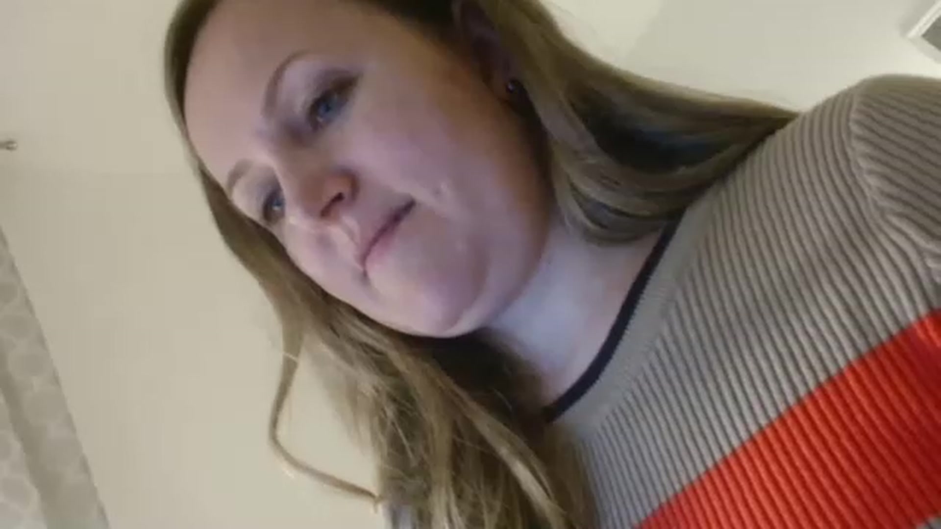Gallery image thumbnail from JustLily's myfreecams stream on, 03/27/2023, 19:51 image 16 of 20