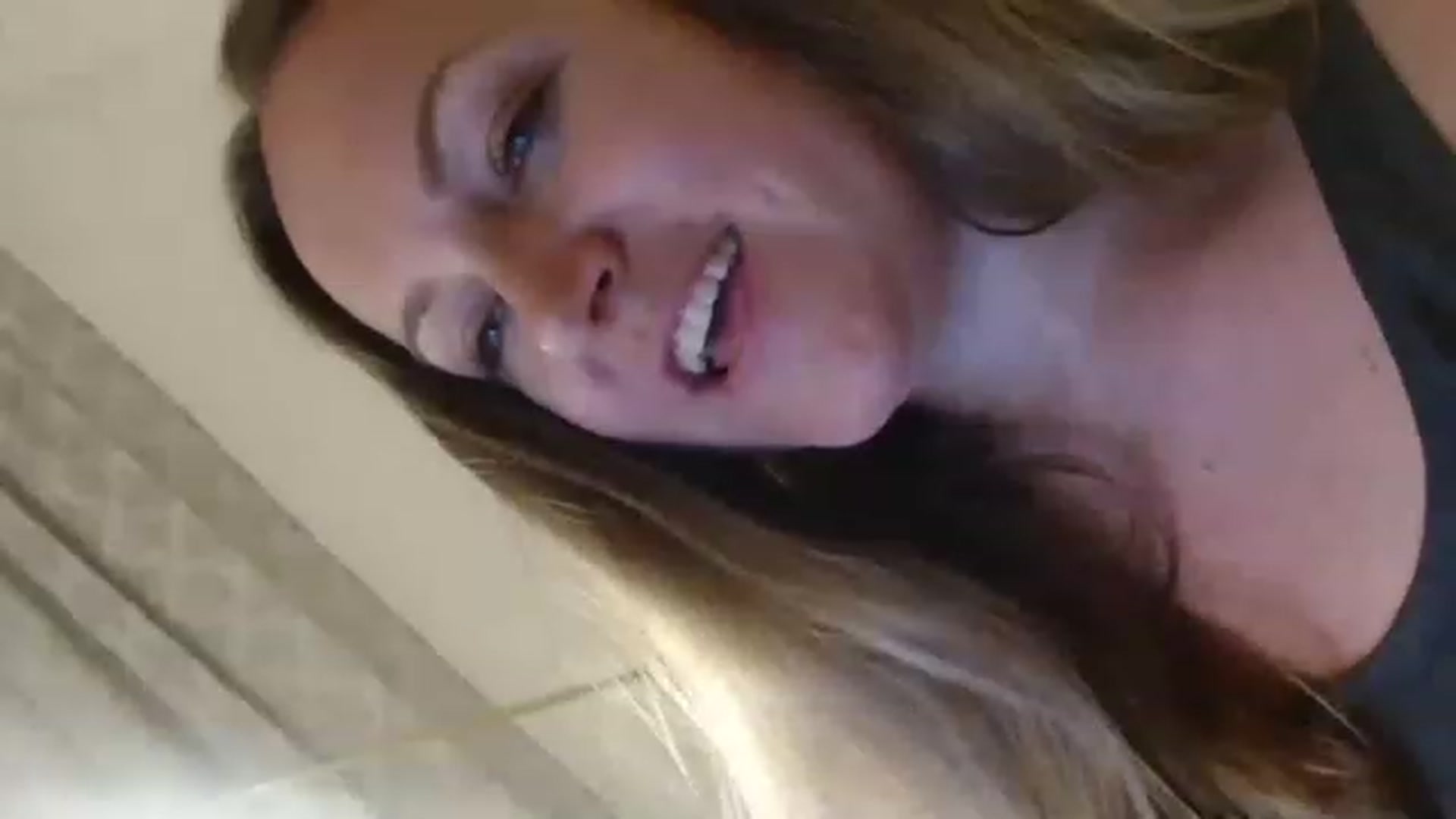 Gallery image thumbnail from JustLily's myfreecams stream on, 05/24/2023, 23:18 image 20 of 20