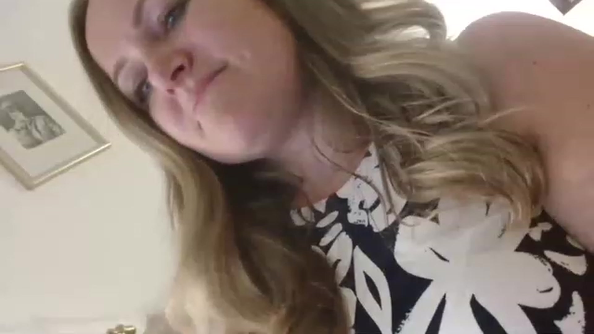 Gallery image thumbnail from JustLily's myfreecams stream on, 05/25/2023, 21:31 image 3 of 20