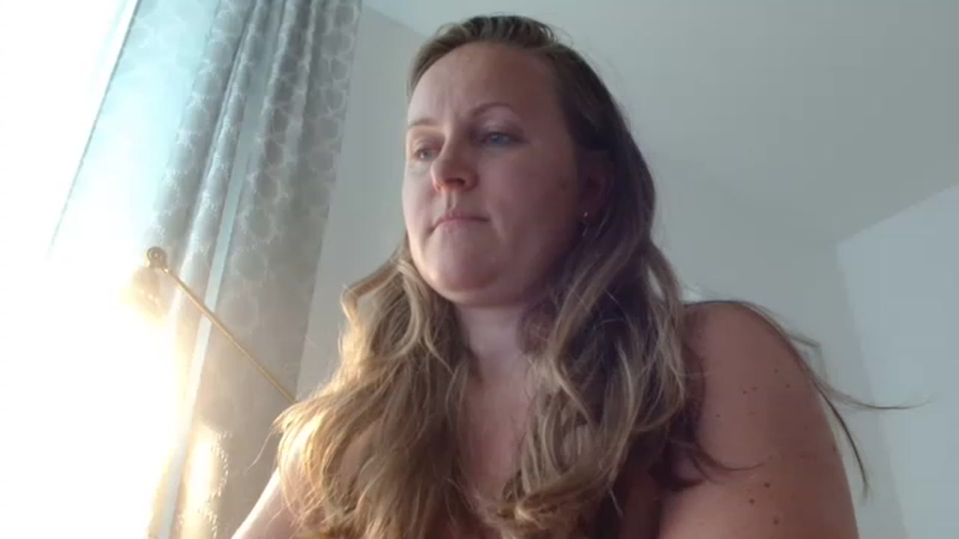 Gallery image thumbnail from JustLily's myfreecams stream on, 06/07/2023, 16:30 image 16 of 20