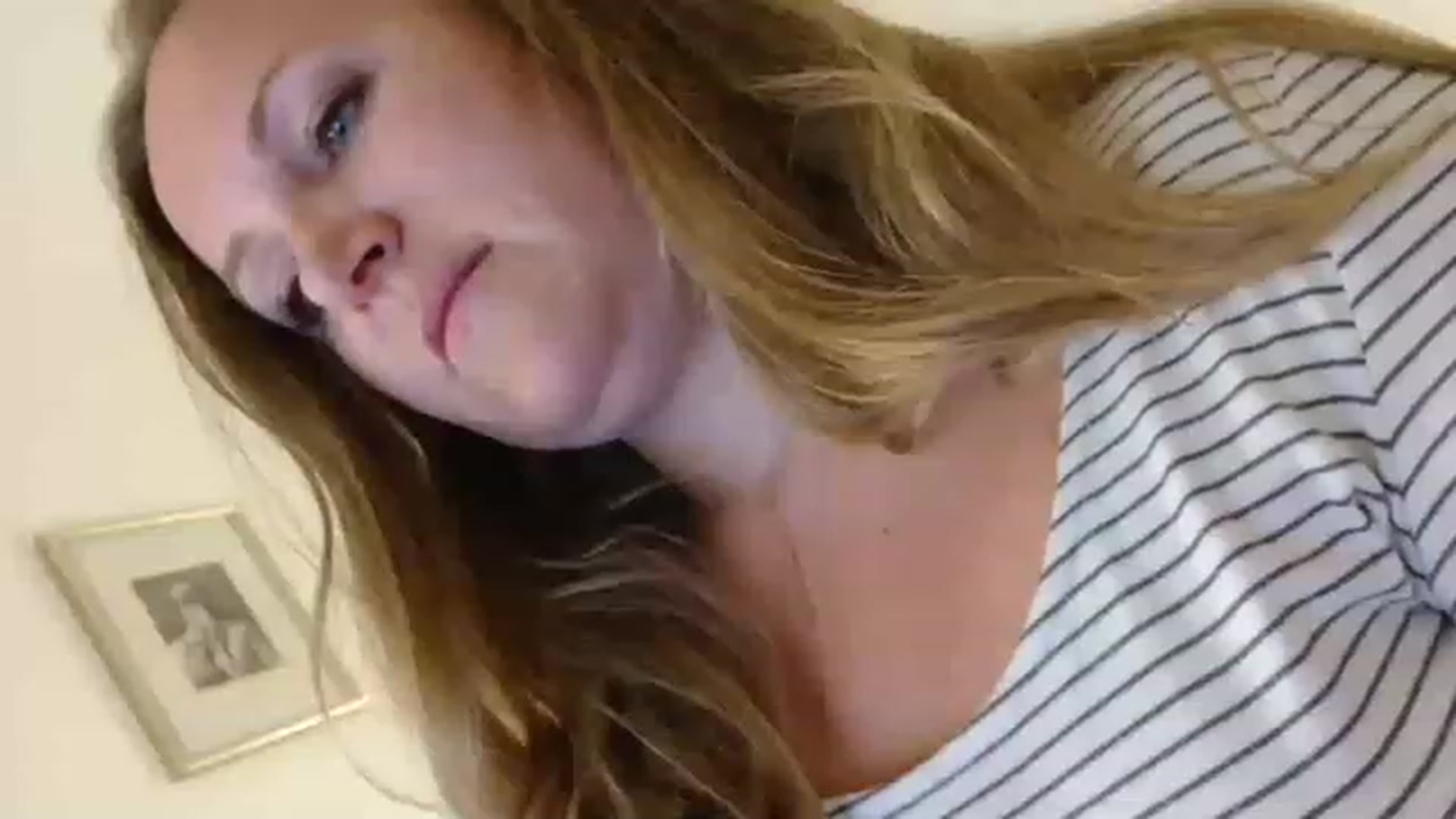 Gallery image thumbnail from JustLily's myfreecams stream on, 06/25/2023, 24:04 image 4 of 20