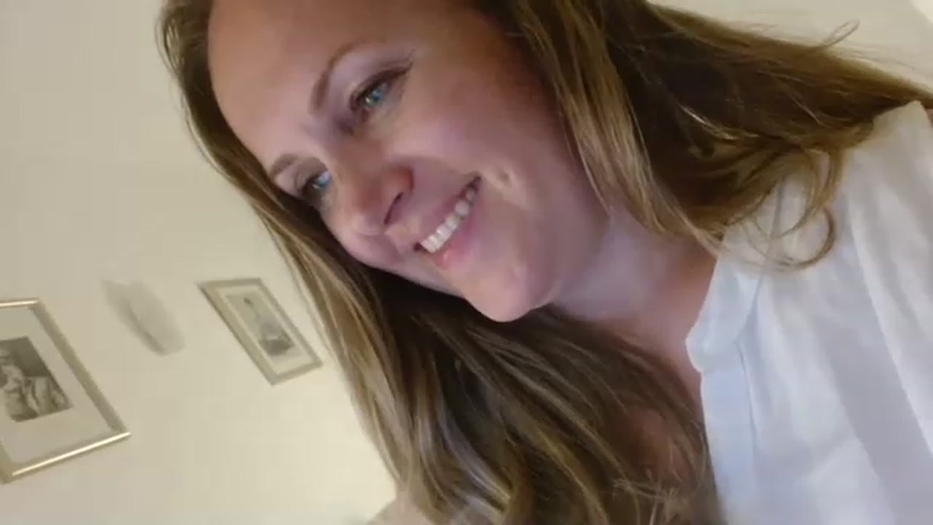 Gallery image thumbnail from JustLily's myfreecams stream on, 06/26/2023, 21:21 image 10 of 20