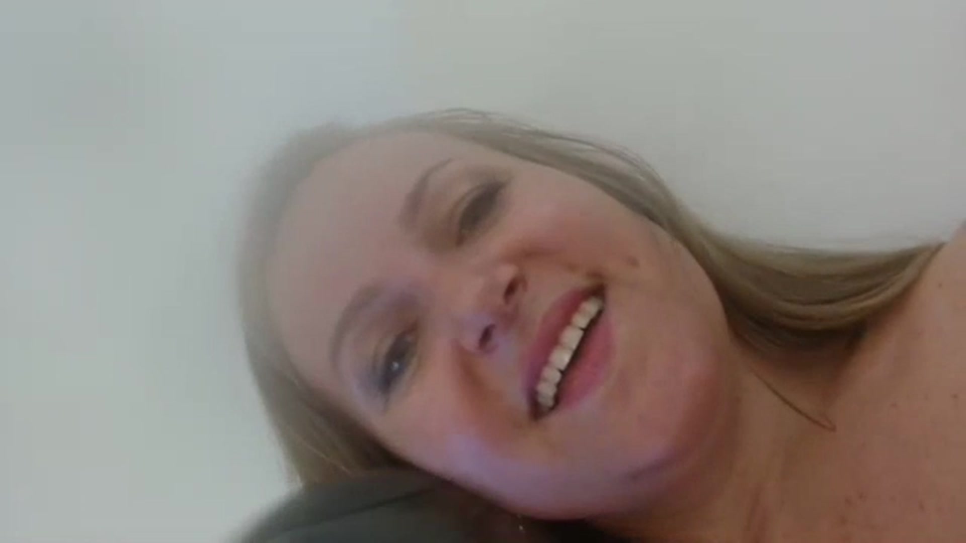 Gallery image thumbnail from JustLily's myfreecams stream on, 07/02/2023, 15:37 image 20 of 20