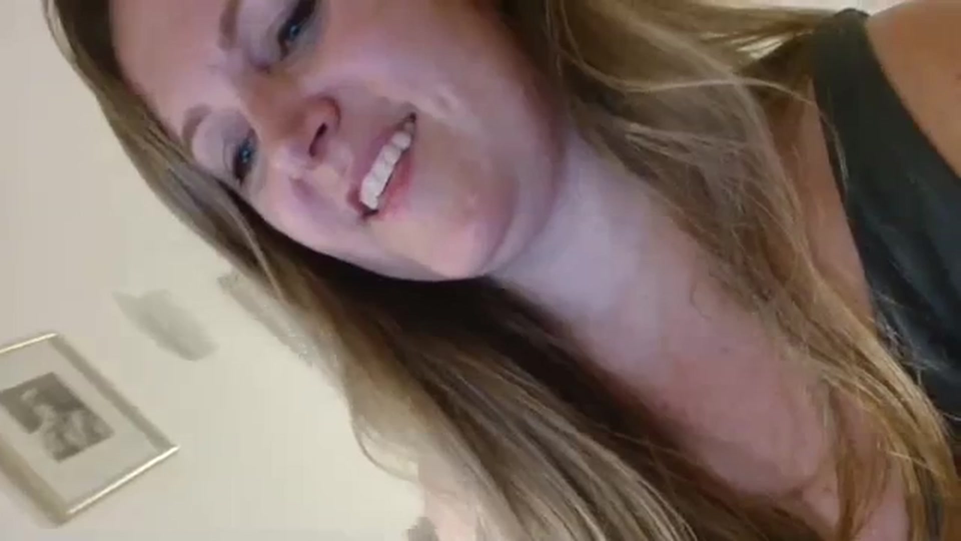 Gallery image thumbnail from JustLily's myfreecams stream on, 07/31/2023, 22:35 image 2 of 20