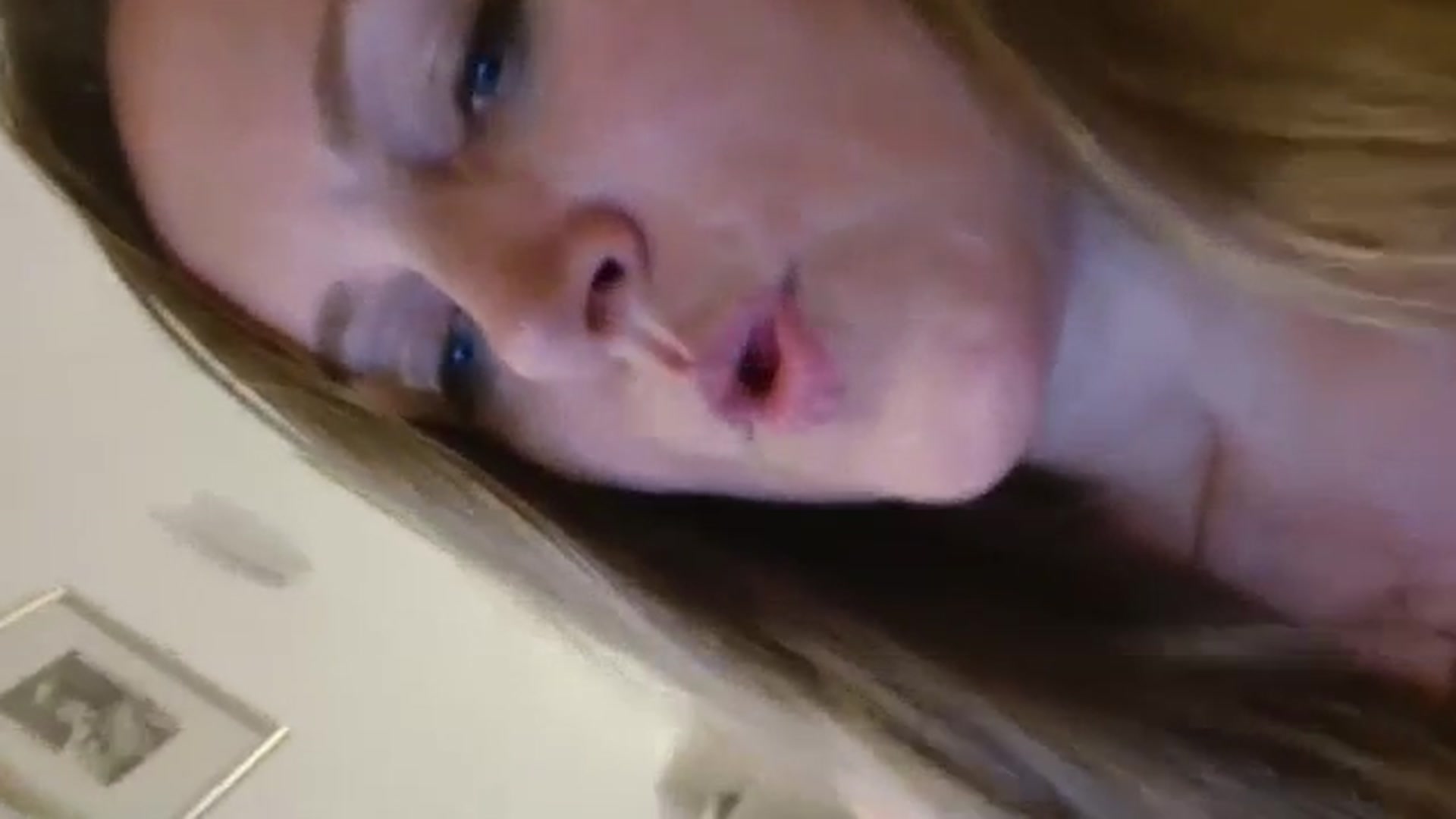 Gallery image thumbnail from JustLily's myfreecams stream on, 07/31/2023, 22:57 image 18 of 20