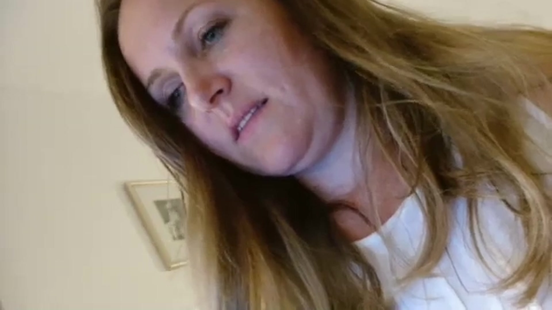 Gallery image thumbnail from JustLily's myfreecams stream on, 09/07/2023, 21:29 image 15 of 20