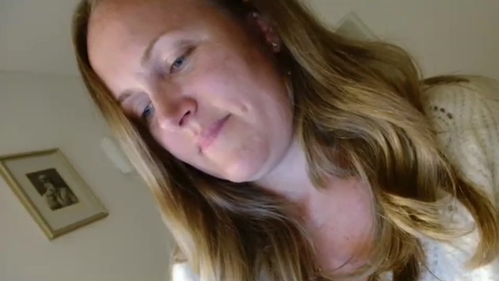 Gallery image thumbnail from JustLily's myfreecams stream on, 09/13/2023, 21:54 image 7 of 20