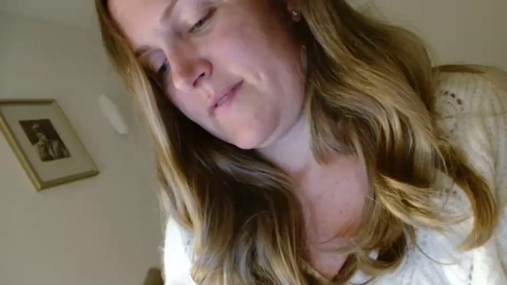 Gallery image thumbnail from JustLily's myfreecams stream on, 09/13/2023, 21:54 image 6 of 20