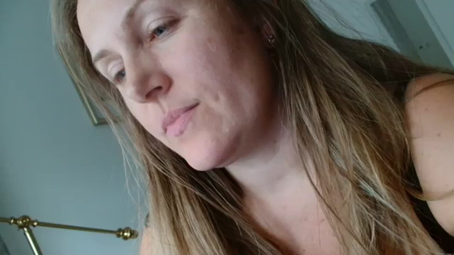Gallery image thumbnail from JustLily's myfreecams stream on, 10/07/2023, 12:03 image 3 of 20
